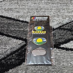 VINTAGE NASCAR KANSAS SPEEDWAY LIMITED SERIES SET-OF-3 METAL PINS NASCAR MEMBERS